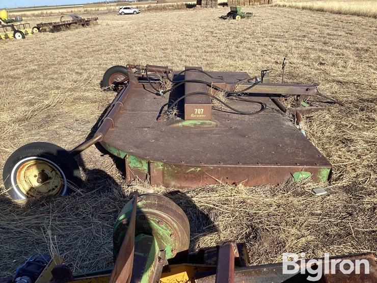 john-deere-707-image-4