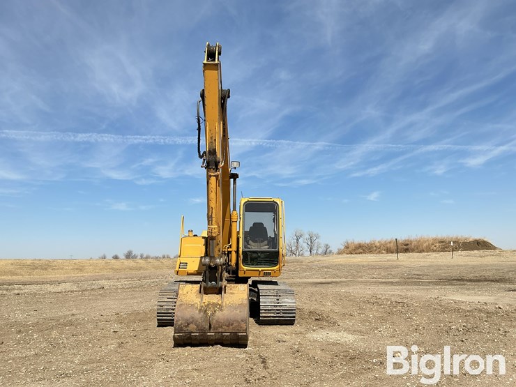 1997-deere-490e-image-2