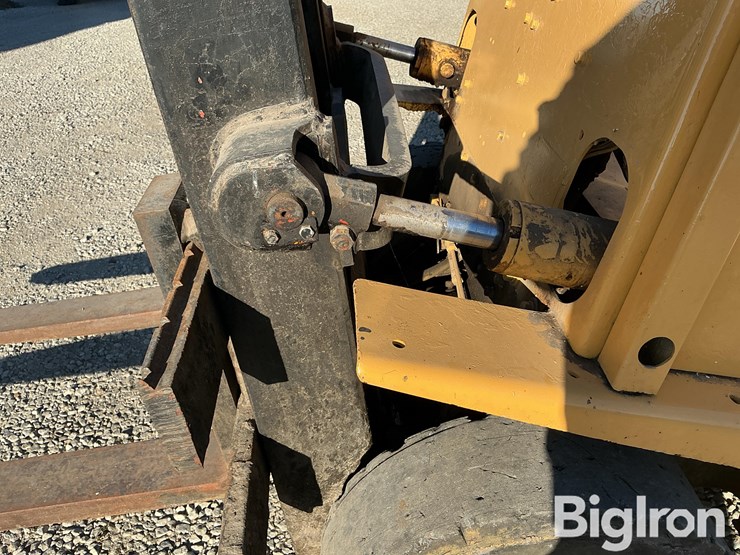 datsun-forklift-image-13