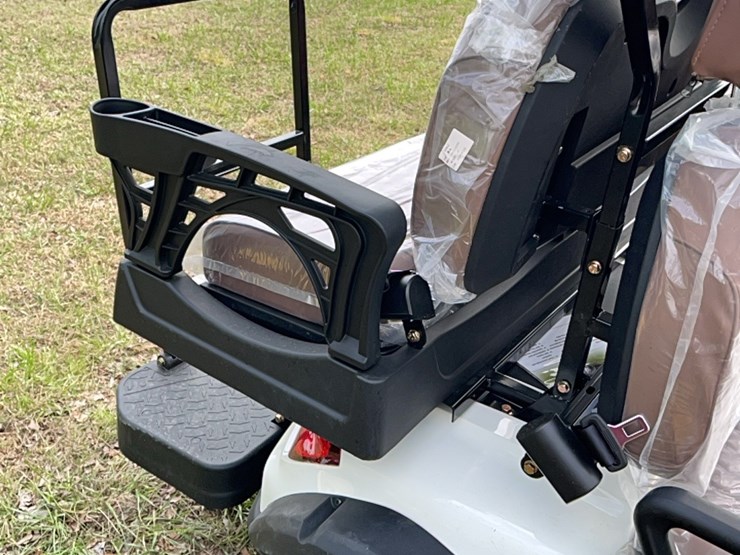 brandnew-4-seat-electric-golf-cart-image-7
