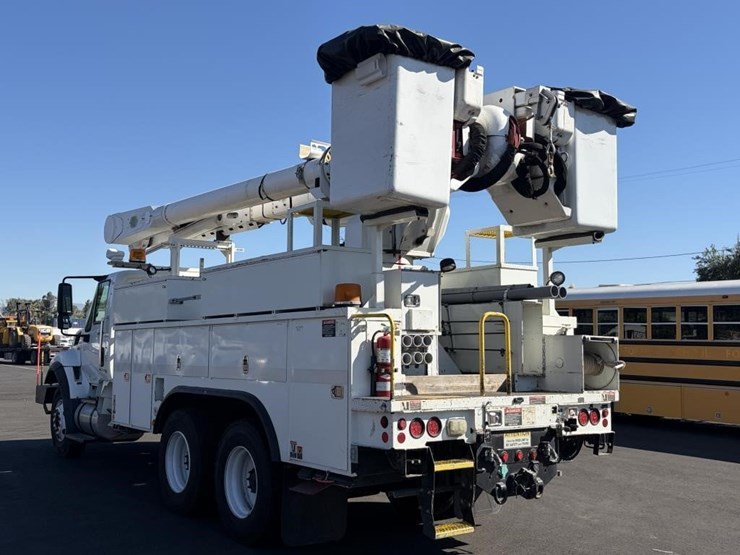 2012-international-workstar-7400-image-4