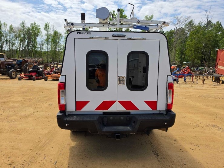 2018-ford-f250-xl-image-6