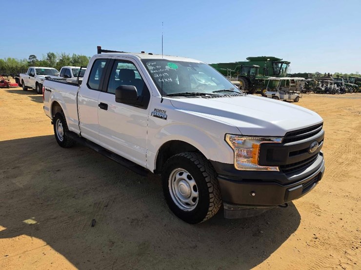 2019-ford-f150-xl-image-4