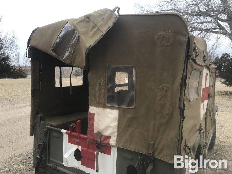 1955-willys-4x4-u.s-army-ambulance-image-19