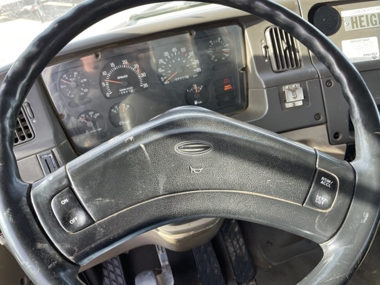 2001-sterling-l8500-image-34