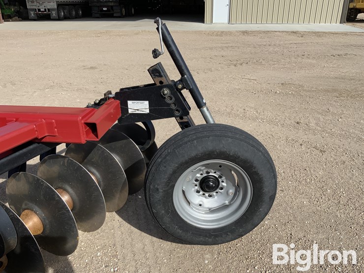 2014-case-ih-370-image-13