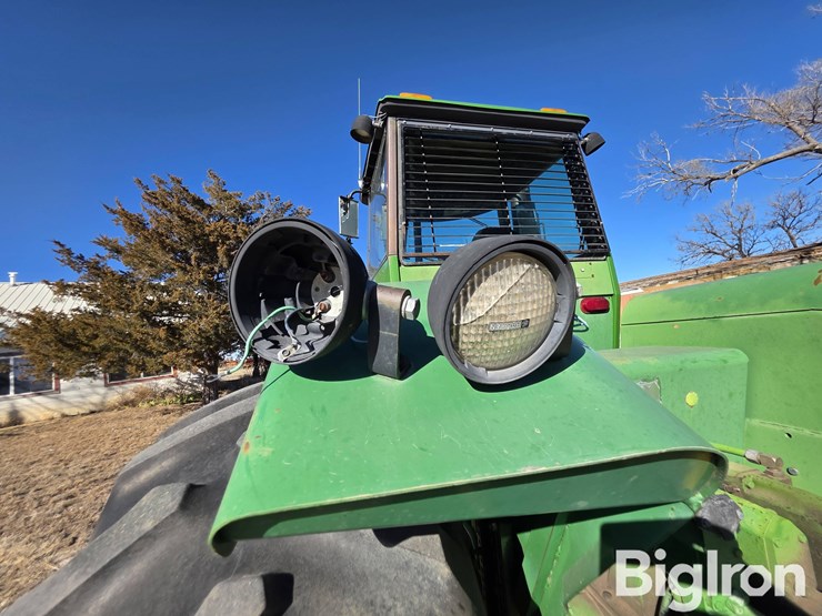 1983-john-deere-8450-image-17