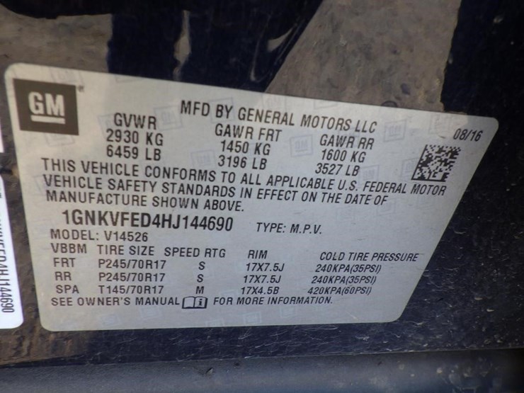 2017-chevrolet-traverse-image-16