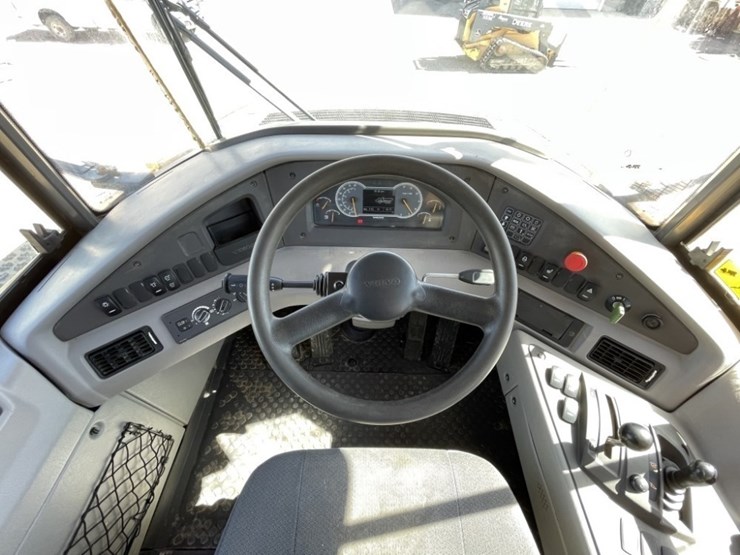 2018-volvo-a45g-image-28