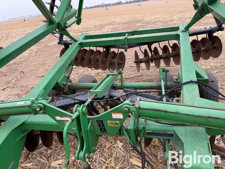 john-deere-630-image-17