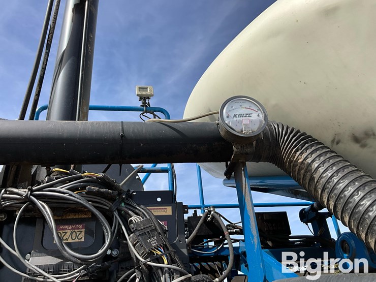 2013-kinze-3660-image-11