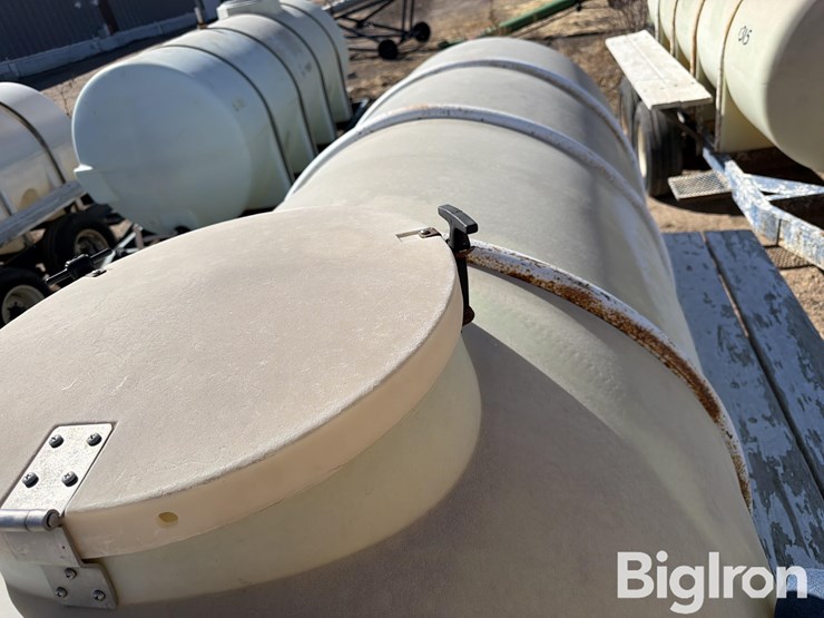 1050-gallon-t/a-nurse-tank-trailer-image-8