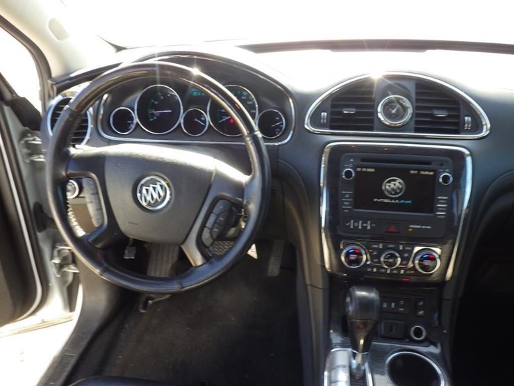 2017-buick-enclave-image-9