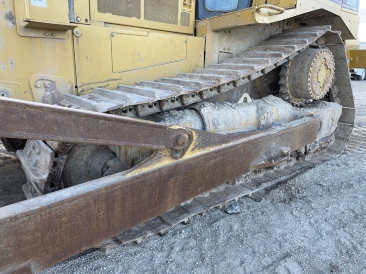 caterpillar-d8r-image-16