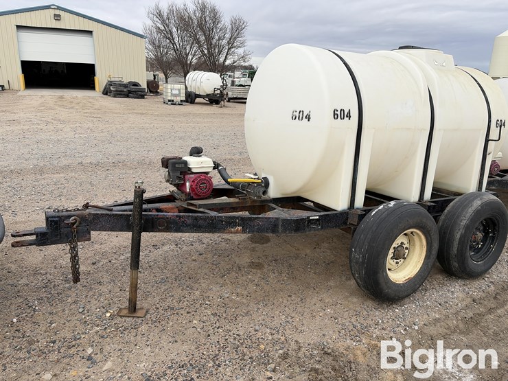 coop-750-gallon-t/a-nurse-tank-trailer-image-1