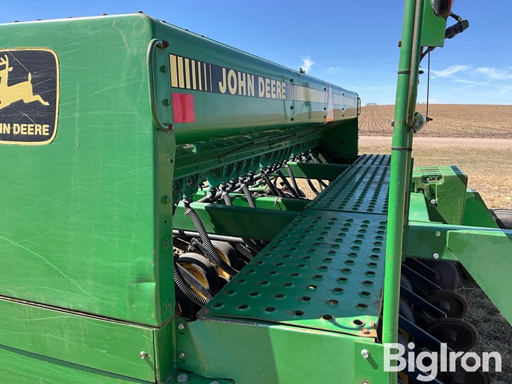 john-deere-750-image-16