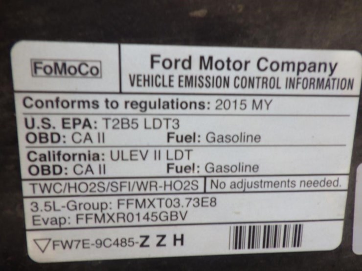 2015-ford-explorer-image-12