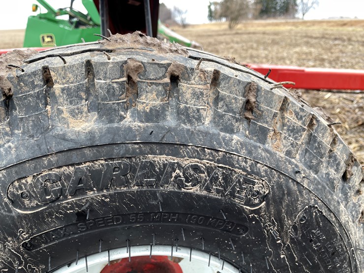 #103-•-unverferth-header-cart-image-18