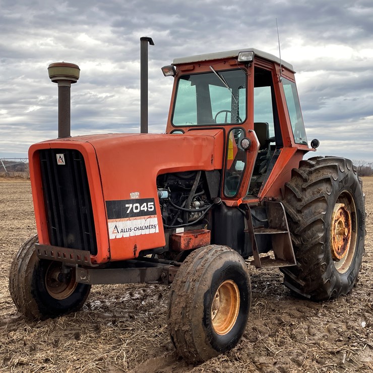 ALLIS-CHALMERS 7045