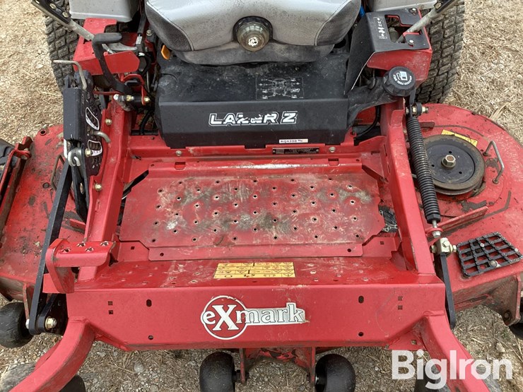 2018-exmark-lazer-z-zero-turn-mower-w/60"-deck-image-18