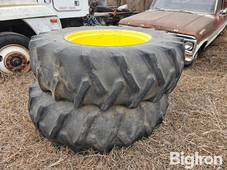 john-deere-20-image-1