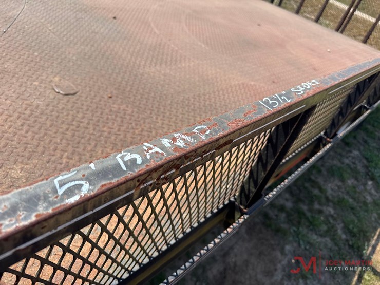 2017-mitsubishi-fuso-fe160-image-21