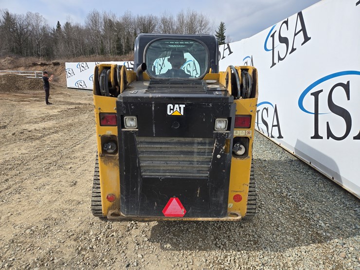 2017-caterpillar-239d-image-4