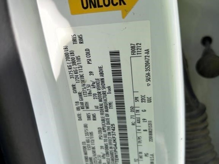 2018-ford-f150-xl-image-18