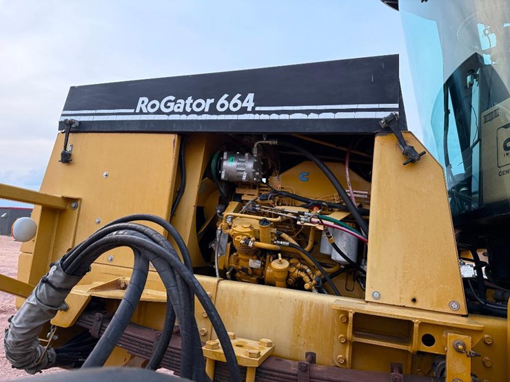 ag-chem-rogator-664-image-20