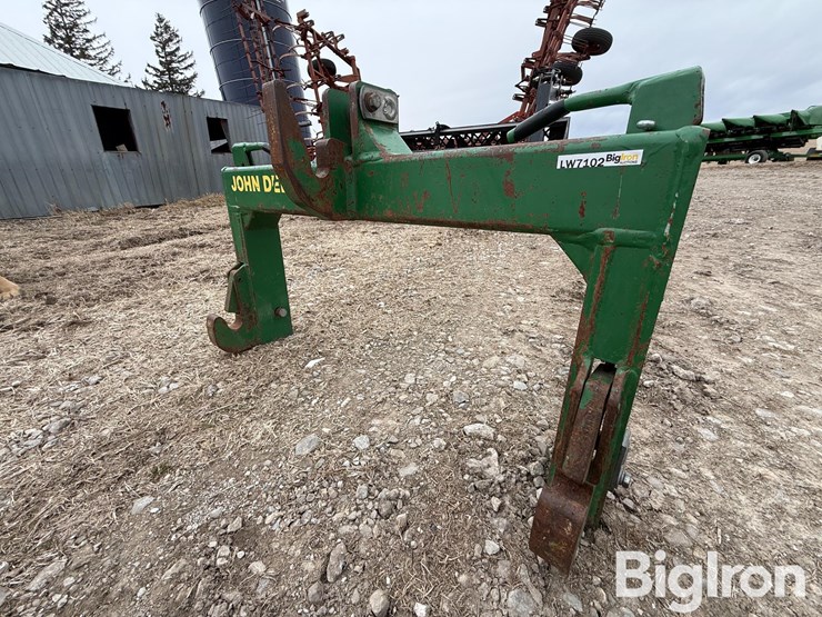 john-deere-2-image-1