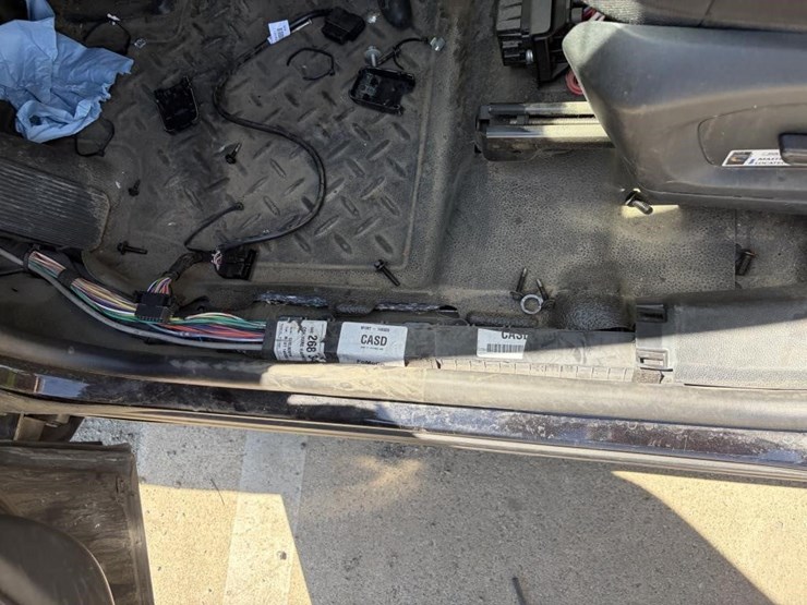 2021-ford-explorer-police-interceptor-image-23