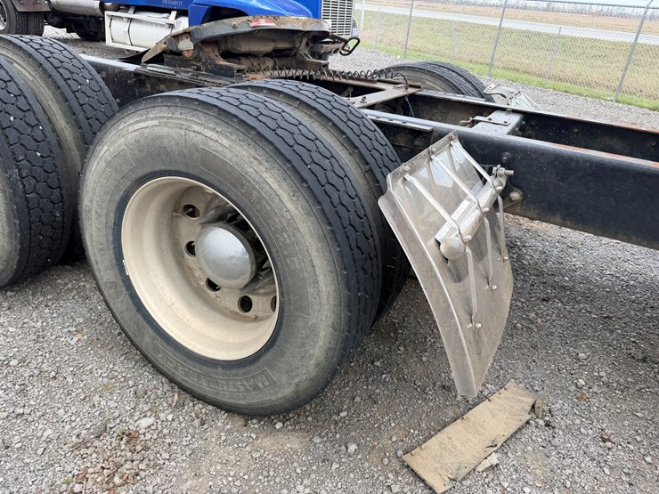 2002-international-9200i-image-10