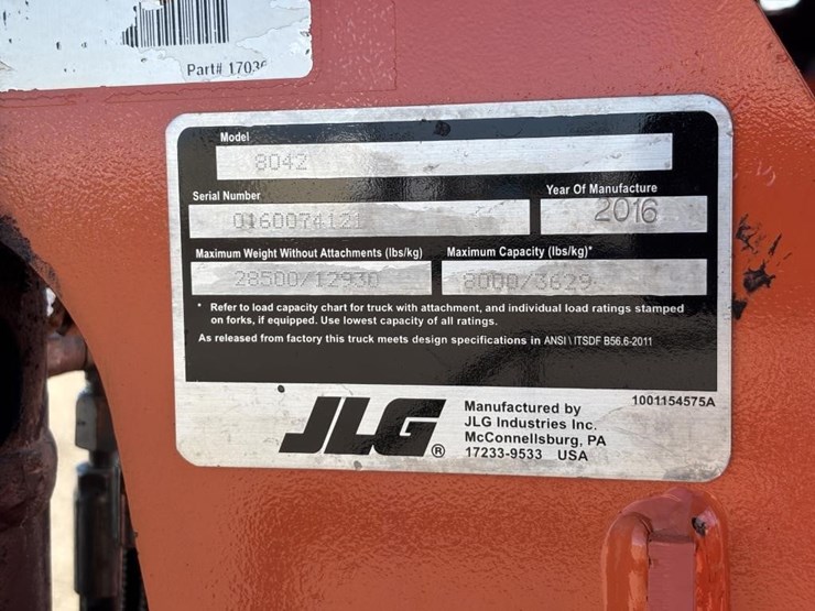 2016-jlg-8042-image-59