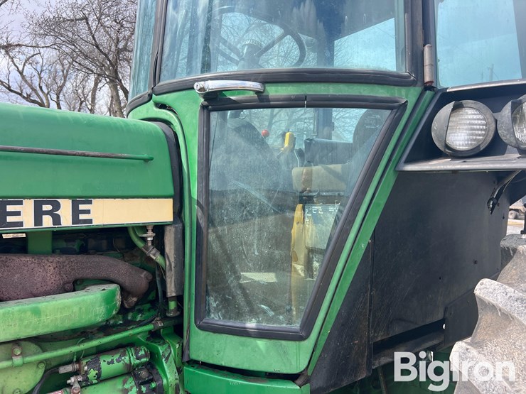 1982-john-deere-4240-image-12