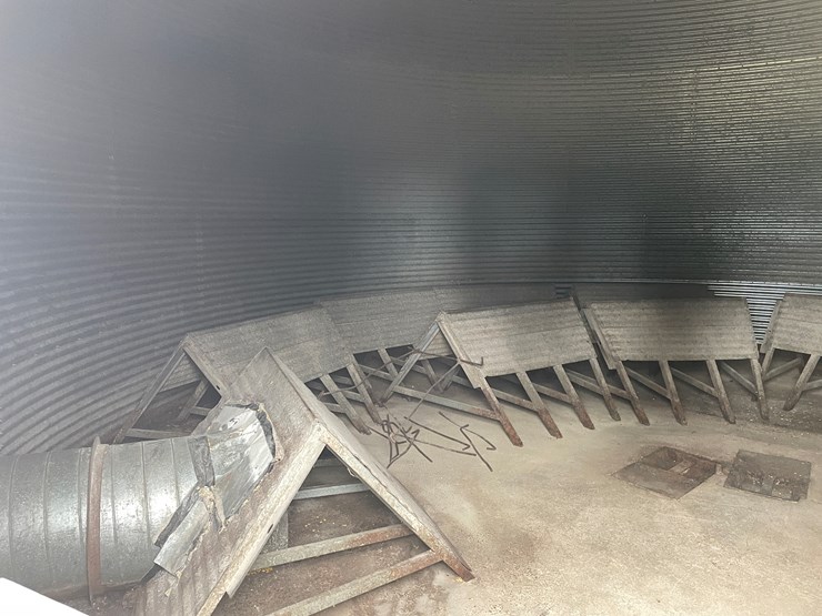 #2377-•-conrad-grain-bin-image-7