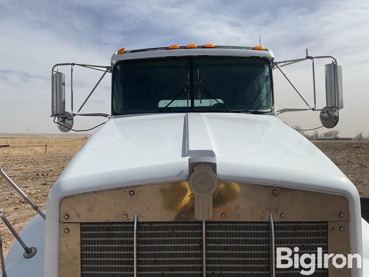 1998-kenworth-t800-image-10