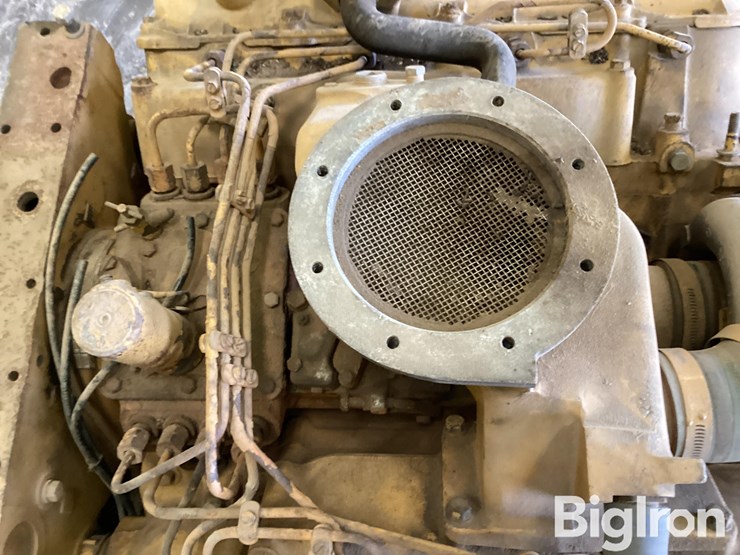 caterpillar-3208-image-14