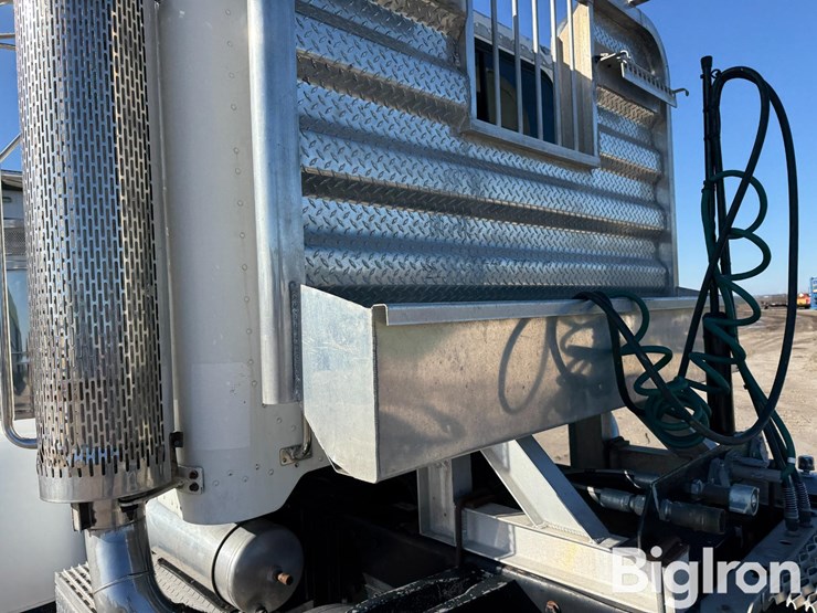 1997-peterbilt-378-image-20