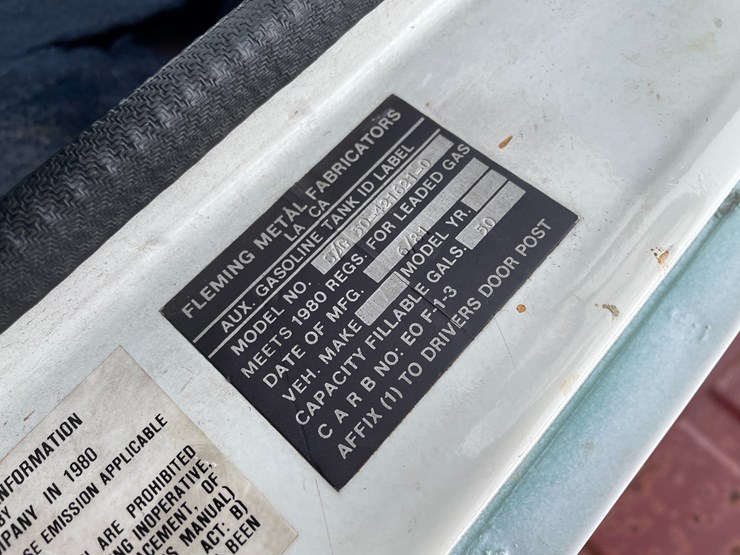 #113-•-1982-international-1754-single-axle-grain-truck-(has-wi-title)-image-94