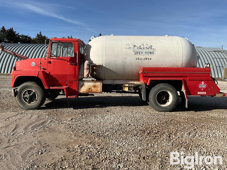 1979-ford-ln800-image-8