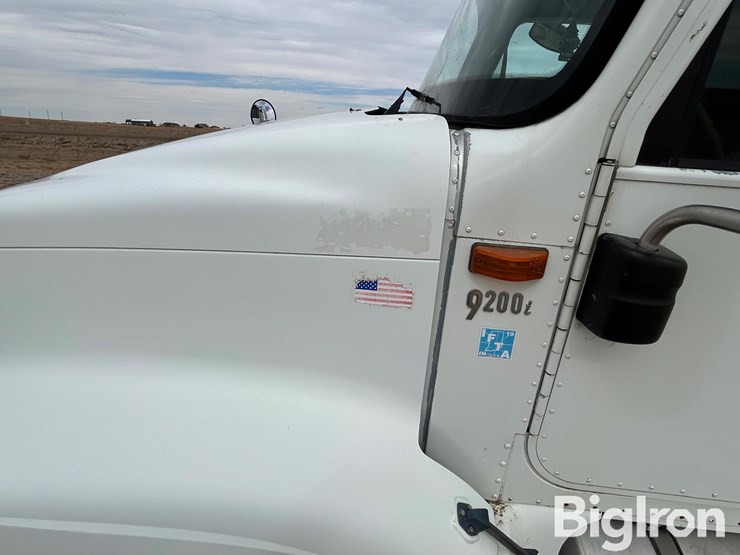 2003-international-9200i-image-12