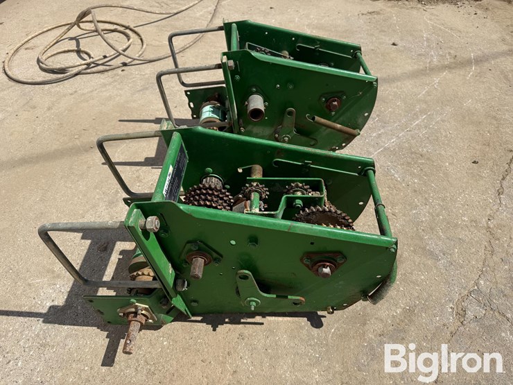 john-deere-7200-image-4