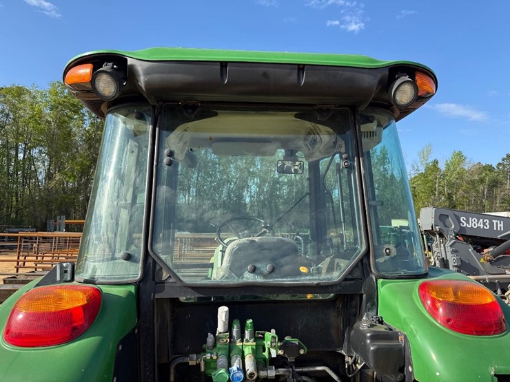 john-deere-5115m-image-11