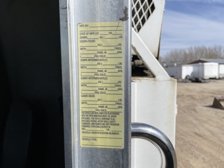 2007-kenworth-t300-image-42