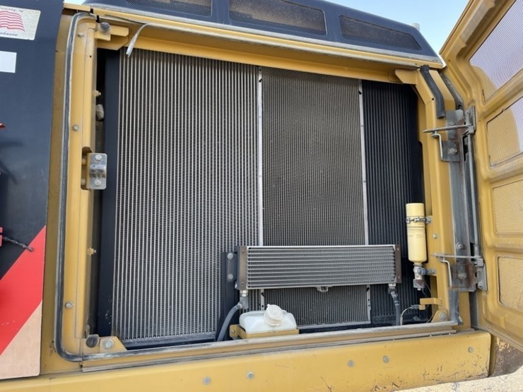 caterpillar-336e-image-25