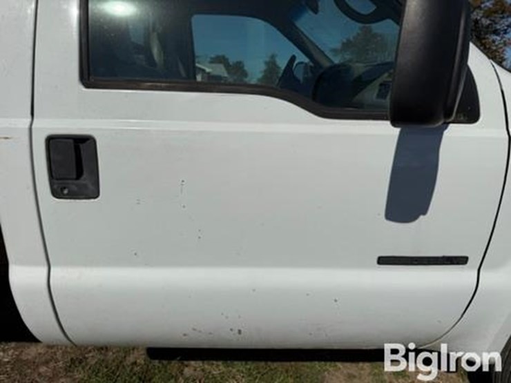 2001-ford-f450-image-19