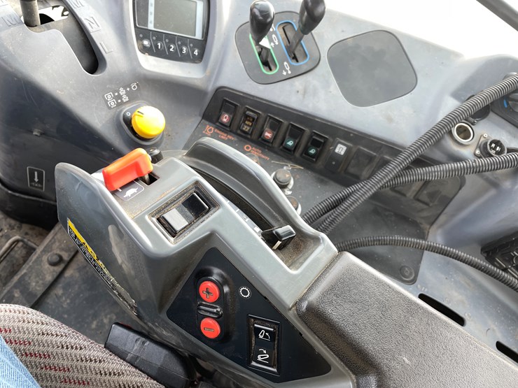 kubota-m135gx-image-38