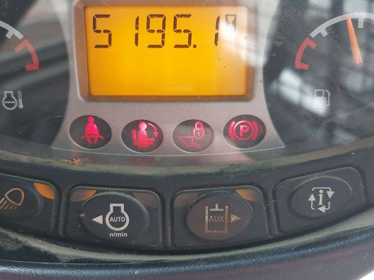 2017-bobcat-s740-image-20