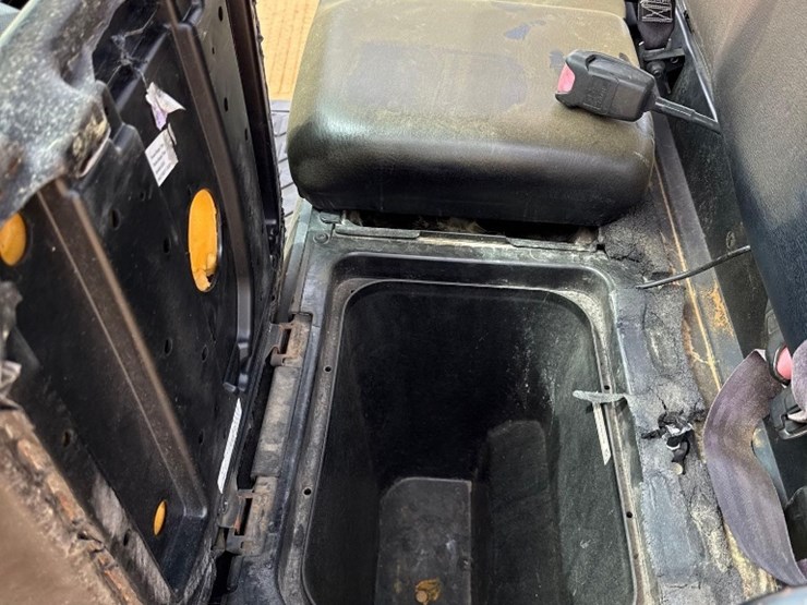 2016-polaris-ranger-image-13