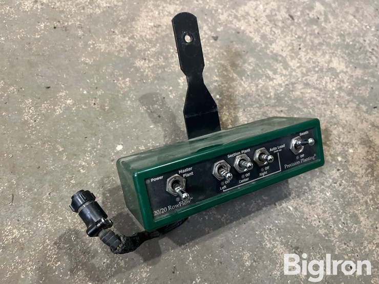 precision-planting-20/20-row-flow-image-2